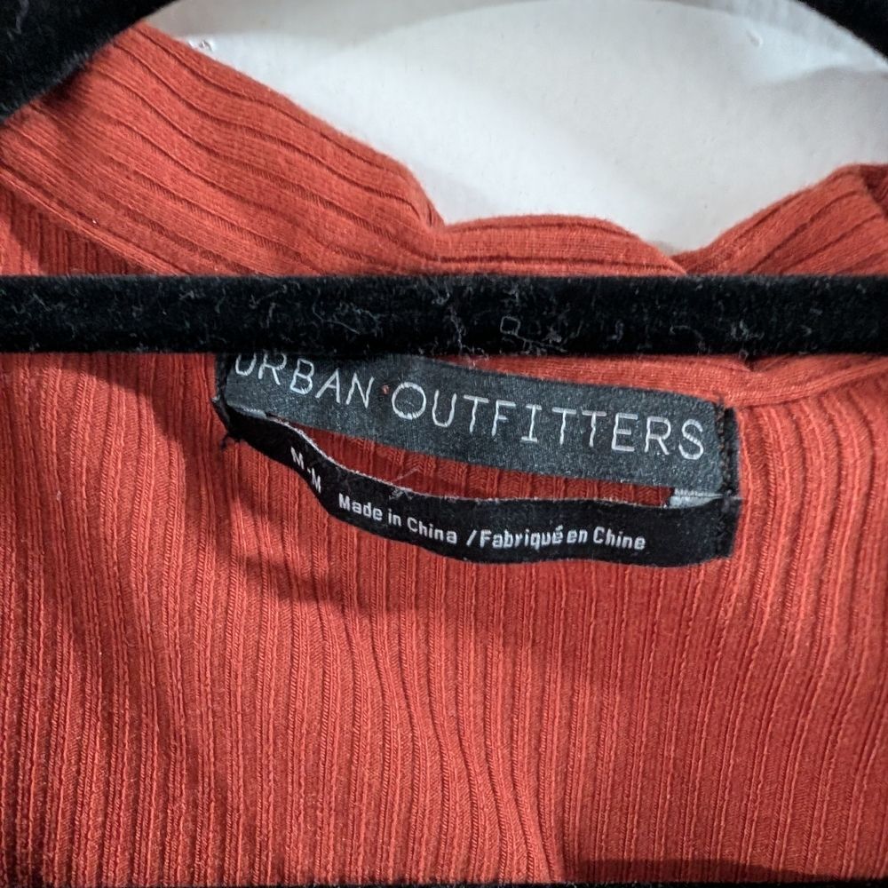Urban Outfitters Rust Ruched Blouse - Picture 2 of 3